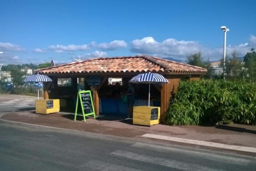 L'antre De 